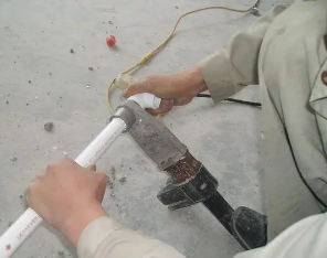贺兰漏水维修电话
