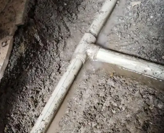 贺兰漏水维修电话
